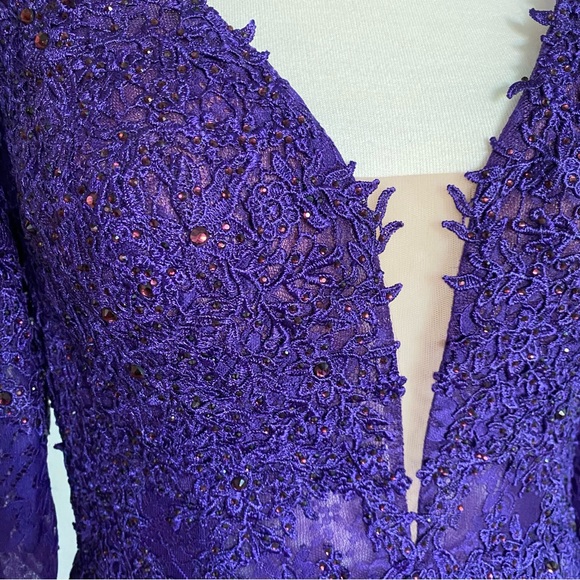 Mori Lee Madeline Gardner Gown Dress Sz 14 Purple Long Sleeve Sequins Lace Gala - Picture 9 of 16